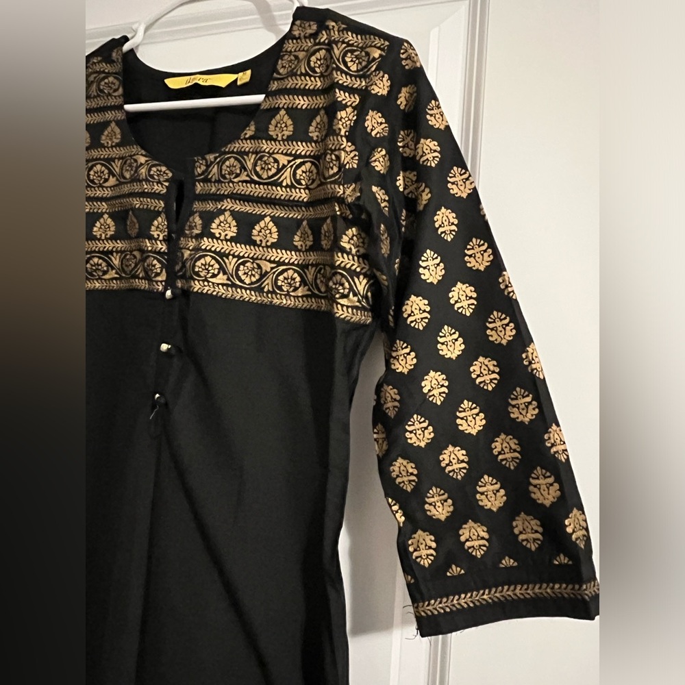 COPY - Elegant black and gold kurta for women! - Picture 4 of 4